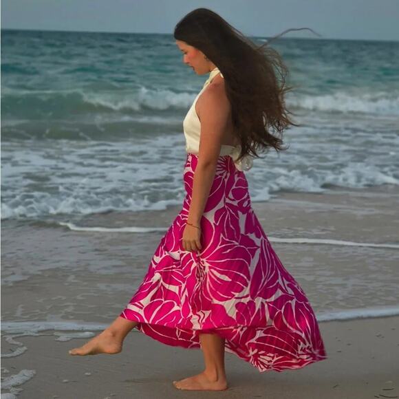 RARE!!! MANGO Asymmetrical Pleated Skirt NWT - Picture 10 of 16